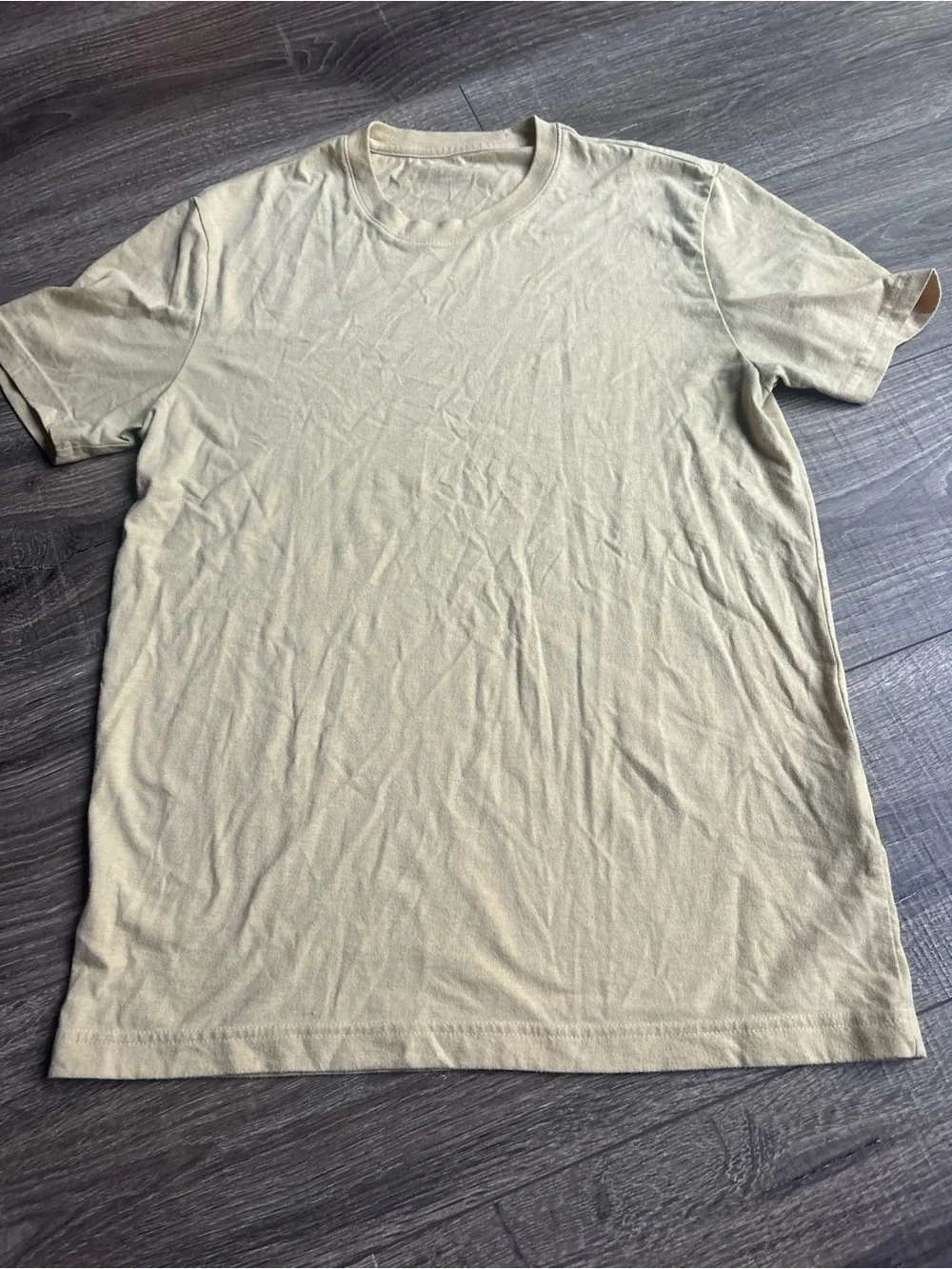 Banana Republic Light Yellow Crew Neck T-Shirt